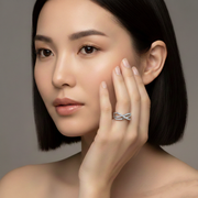 Crossover diamond ring